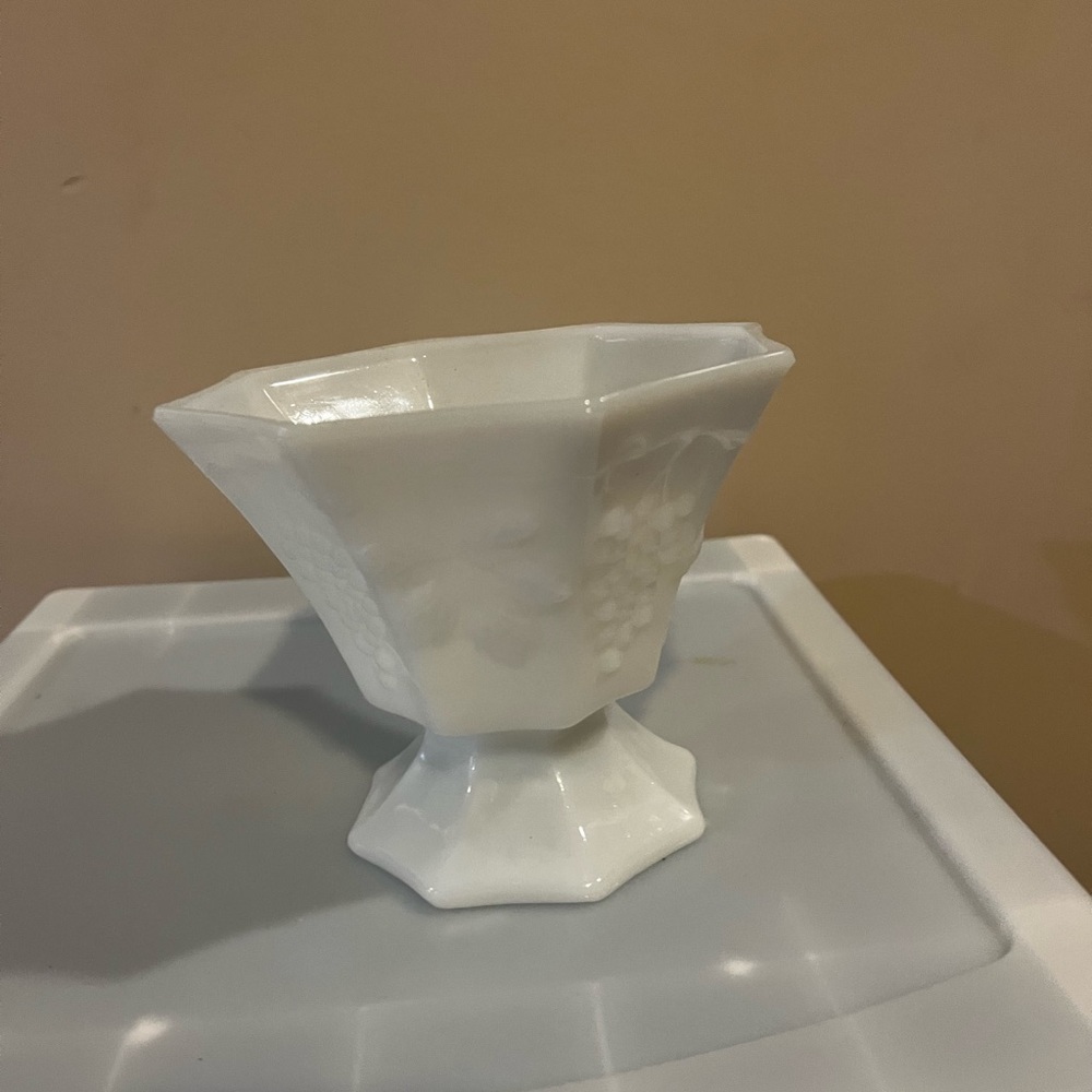 Vintage Anchor Hocking Milk Glass Grape Compote Candy Bowl